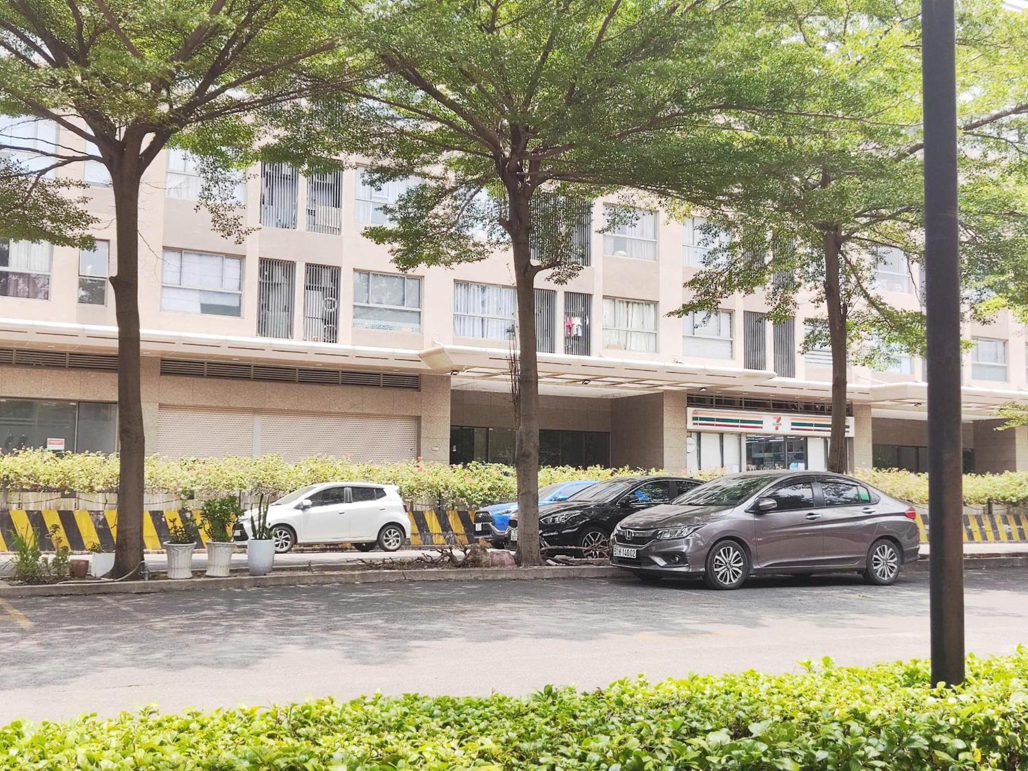 Botanica Premier - With Swimming Pool, Near The Airport *