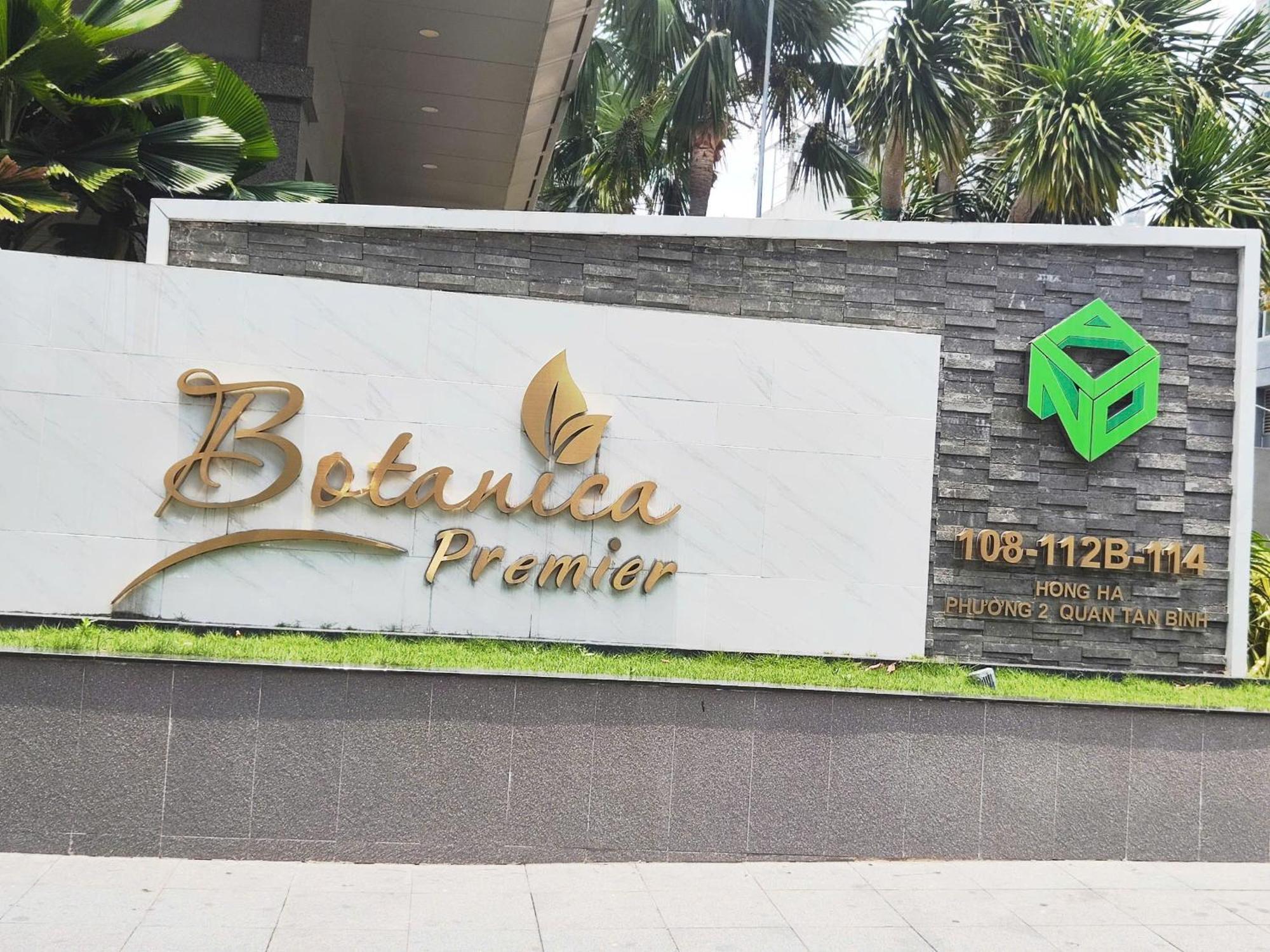 Khách sạn hẻo lánh Botanica Premier - With Swimming Pool, Near The Airport